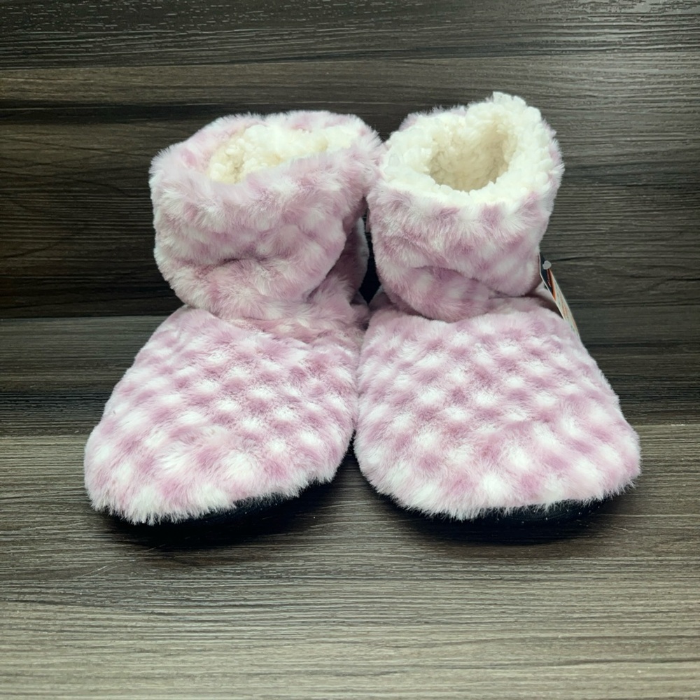 Compass Pink and White Checkered Sherpa Lined Slippers